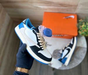 Jordan Retro 1 Travis Scott Fragment