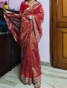 red saree with backless blouse