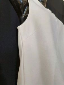 H&amp;M Off White Top