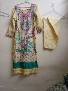 Elegant Ethnic Kurta Set