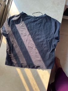 Basic Black Tee - H&amp;M