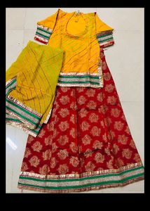 Rajputi Poshak
