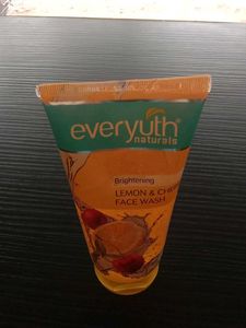 Everyuth Lemon &amp; Cherry Face Wash