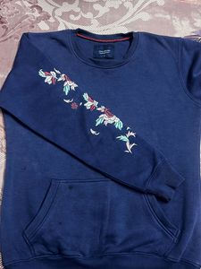 Floral Embroidered Sweatshirt