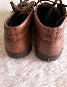 Stylish Brown Leather Casual Shoes for Men