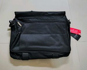 Stop Sapphire Laptop Bag