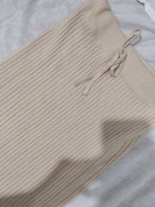 Ribbed Knit Maxi Skirt