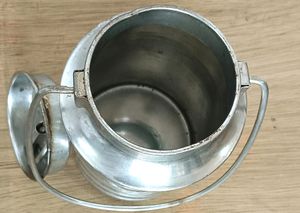 Steel Dolchi For Oil, Milk, Water