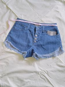 Trendy Shorts