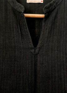 Sleeveless Black Top