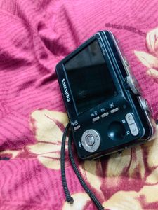 Samsung D760 Digital Camera