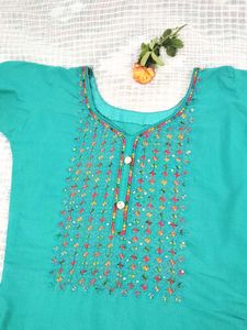 Teal Embellished Kurti 🧡✨