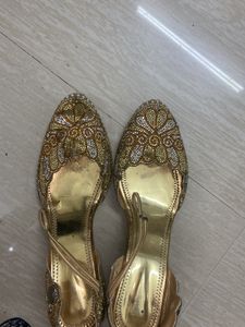 Beautiful Diamond Mojdi Heel