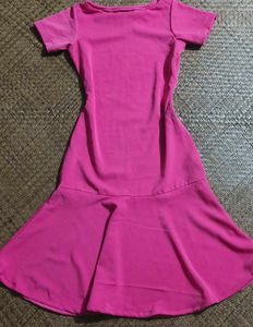 Pink Bodycon Dress 🌷