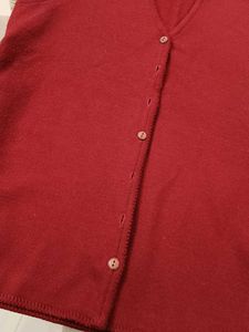 Narulas Women Red Sleeveless Woollen Sweater