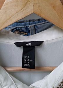 H&amp;M Embellished Collar Blouse