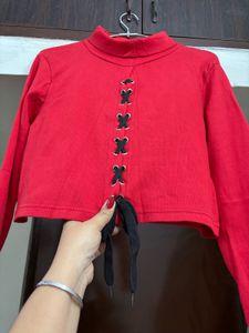 ❤️ Red Crop Top