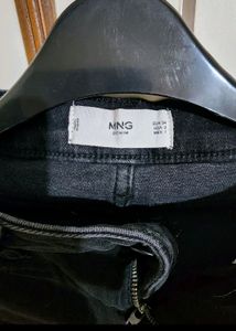 MANGO Floral Black Beauty Jeans