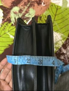 stellatose black hand bag