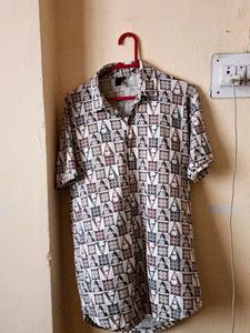 Trendy Strechable Shirt!