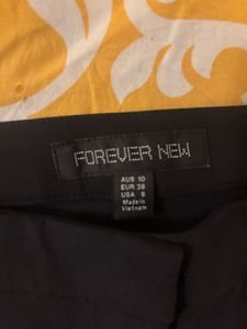 Forever New Black Pants with Zipper Detail