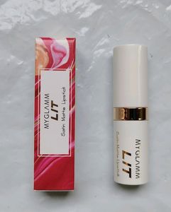 Myglamm Lit Satin Matte Lipstick