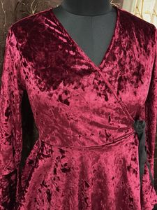 Velvet Beautifully New Top