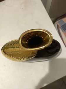 Elegant Black &amp; Gold Decorative Vase