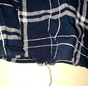 Cropped Navy Blue shirt