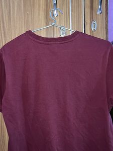 Rarely Used Unisex T-shirt (LIKE NEW)