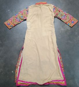 Beautiful Kashmiri Kurta 🥰😍