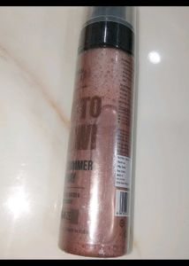 Body Shimmer Spray sealed