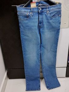 levis Jeans brand new 3500 Rs