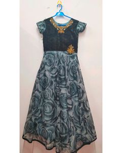Women Full Length Velvet Black & Grey Gown