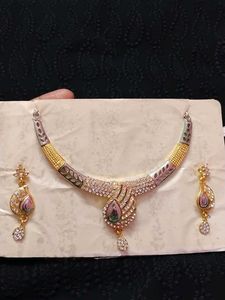 NewElegant Necklace &amp; Earring Set