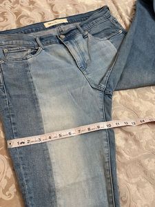 Gap Two-Tone Cropped Jeans