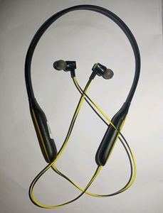 OnePlus neckband - Wireless Headphone