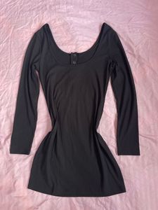 Black Long Sleeve Mini Backless Dress