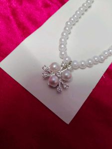 Pearl Necklace &amp; Earring Set