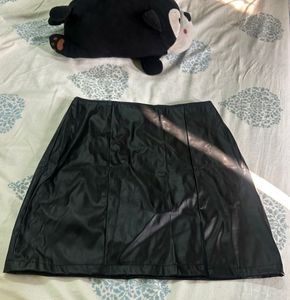 Black leather slit Mini Skirt