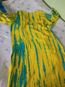 Yellow &amp; Blue Tie-Dye Kurta Set