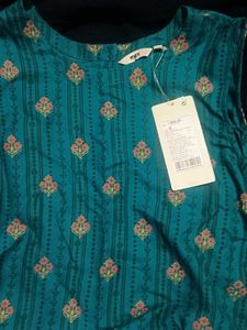Elegant Teal Floral Kurta