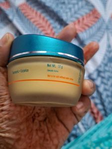 Himalaya Dark Spot Clearing Cream