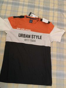 Urban Style Graphic Tee
