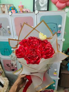 Rose Ribbon Bouquet