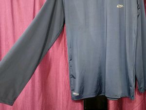 Nike Dri-FIT Long Sleeve Shirt