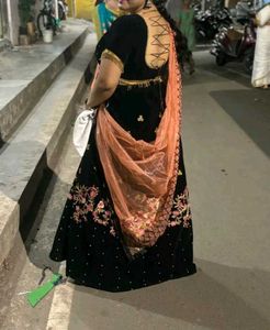 Eshe Kamm Me Ky Loge🦢! Itna Gorgeous Lehenga 💅