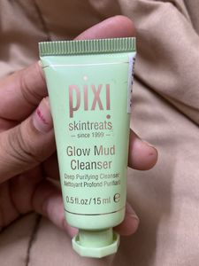 Pixi Glow Mud Cleanser