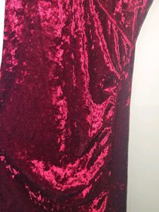 Glam 1 Piece - Velvet In Red Color To Set Bar Hot
