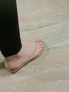 Women Flip Flop